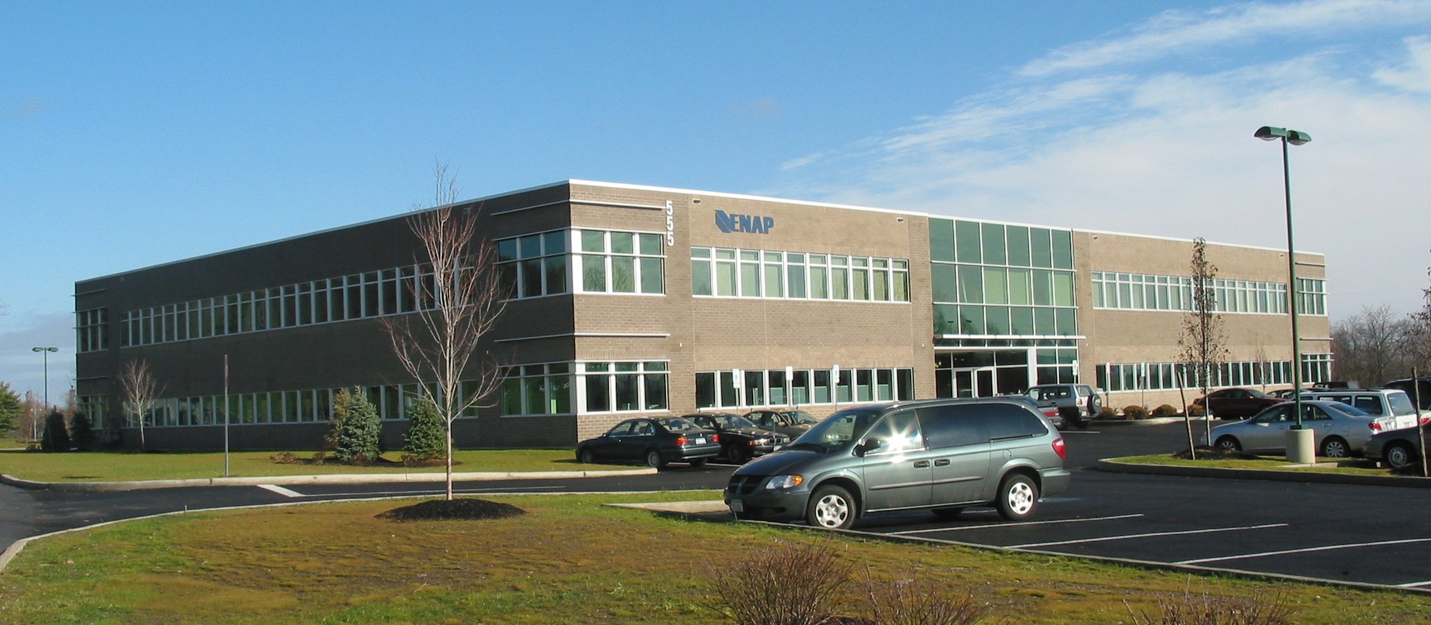 Photo_555 Hudson Valley Avenue New Windsor_Front 2_web McBride Corporate Real Estate